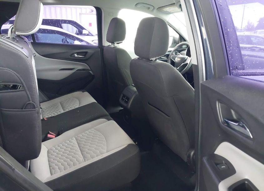 Photo 8 of 2018 Chevrolet Equinox LS (VIN 3GNAXHEVXJS580698)