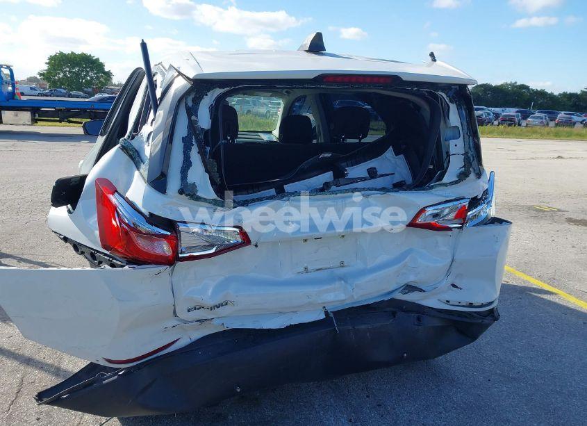 Photo 6 of 2019 Chevrolet Equinox LS (VIN 3GNAXHEVXKS506036)