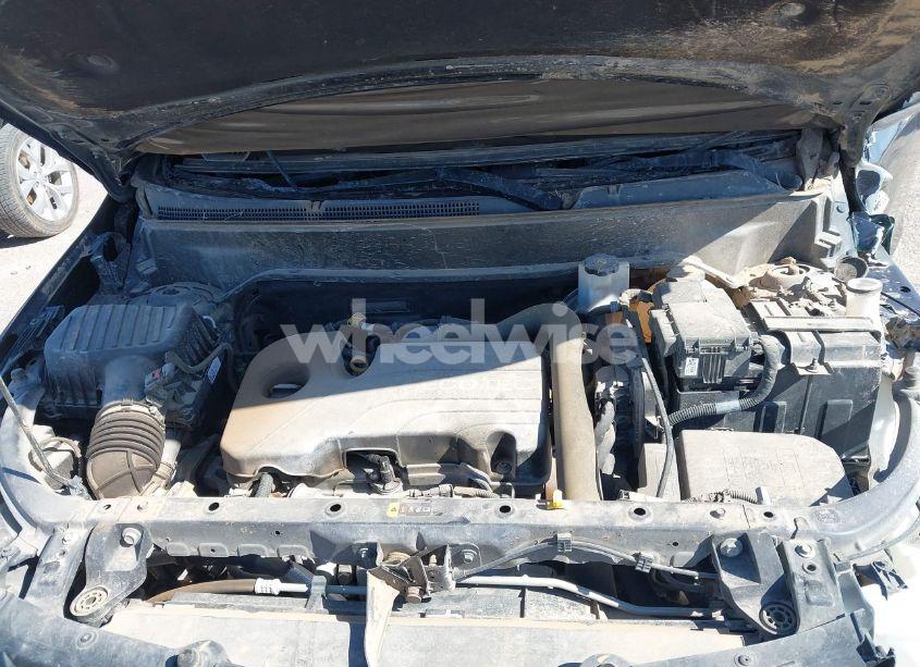 Photo 10 of 2019 Chevrolet Equinox LS (VIN 3GNAXHEVXKS514346)