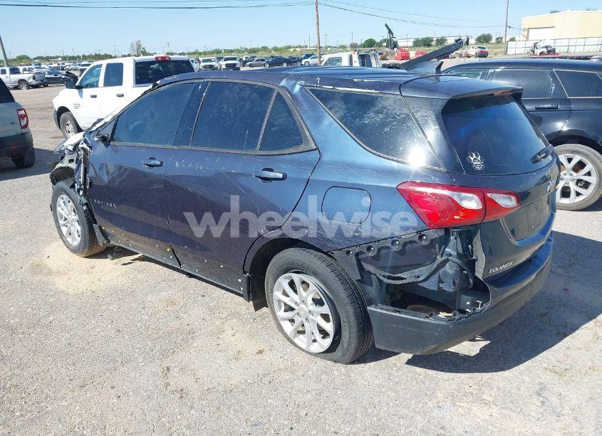 Photo 3 of 2019 Chevrolet Equinox LS (VIN 3GNAXHEVXKS514346)