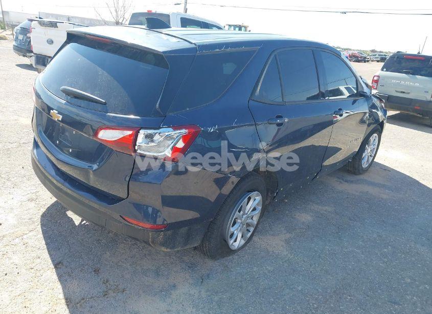 Photo 4 of 2019 Chevrolet Equinox LS (VIN 3GNAXHEVXKS514346)