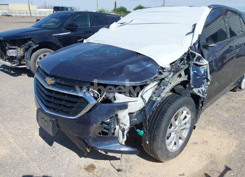 Photo 6 of 2019 Chevrolet Equinox LS (VIN 3GNAXHEVXKS514346)