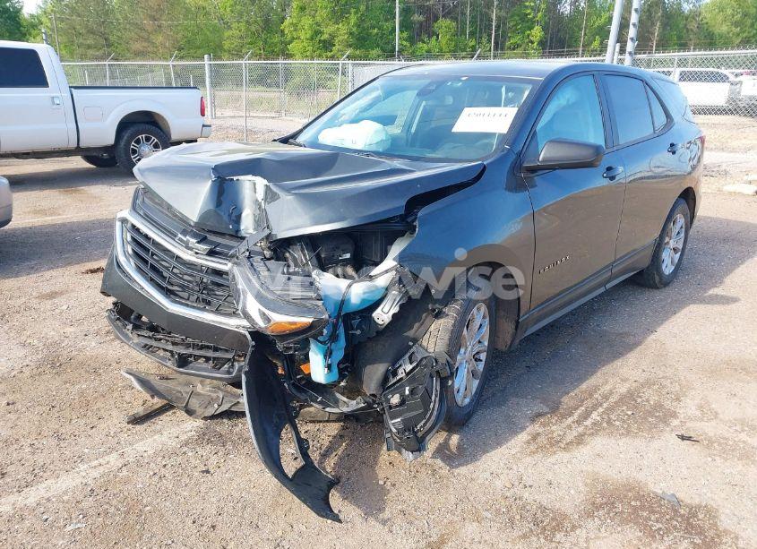 Photo 6 of 2020 Chevrolet Equinox FWD LS (VIN 3GNAXHEVXLS597357)