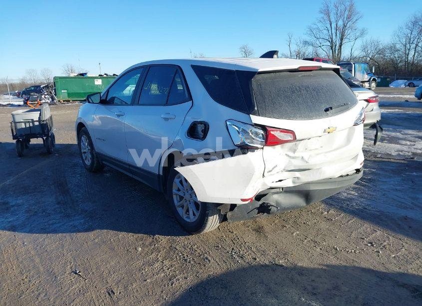 Photo 3 of 2020 Chevrolet Equinox FWD LS (VIN 3GNAXHEVXLS659534)