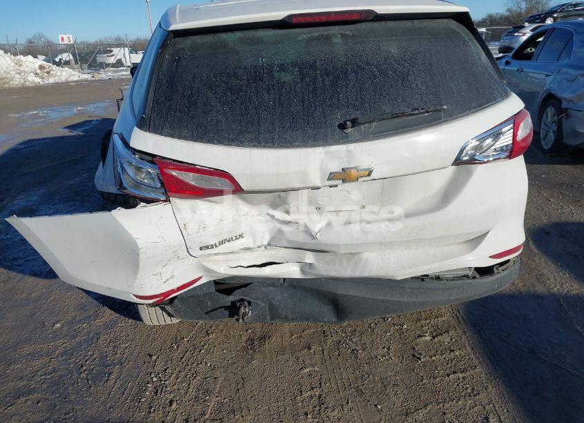 Photo 6 of 2020 Chevrolet Equinox FWD LS (VIN 3GNAXHEVXLS659534)