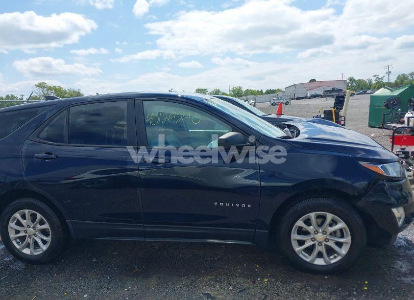 Photo 14 of 2020 Chevrolet Equinox FWD LS (VIN 3GNAXHEVXLS721966)