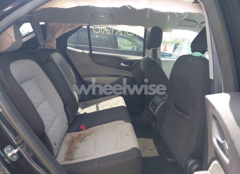 Photo 8 of 2020 Chevrolet Equinox FWD LS (VIN 3GNAXHEVXLS721966)