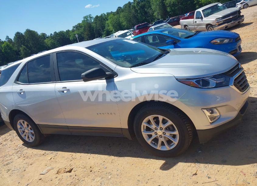 Photo 13 of 2021 Chevrolet Equinox FWD LS (VIN 3GNAXHEVXMS106139)