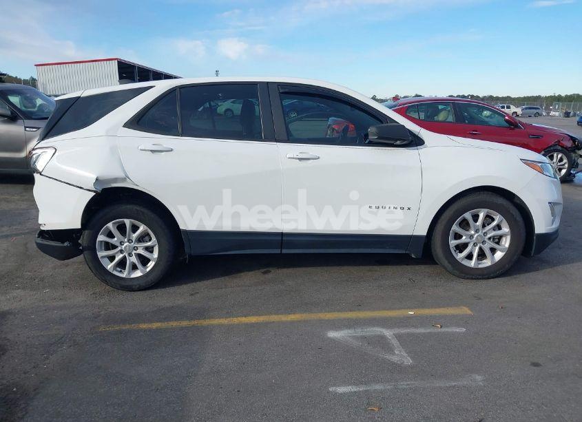 Photo 13 of 2021 Chevrolet Equinox FWD LS (VIN 3GNAXHEVXMS150190)