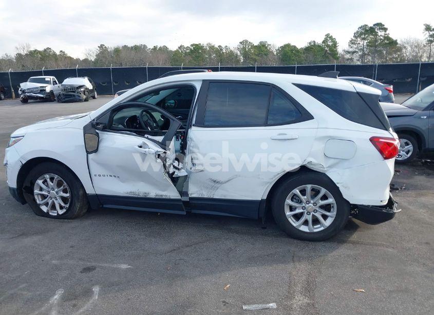 Photo 14 of 2021 Chevrolet Equinox FWD LS (VIN 3GNAXHEVXMS150190)