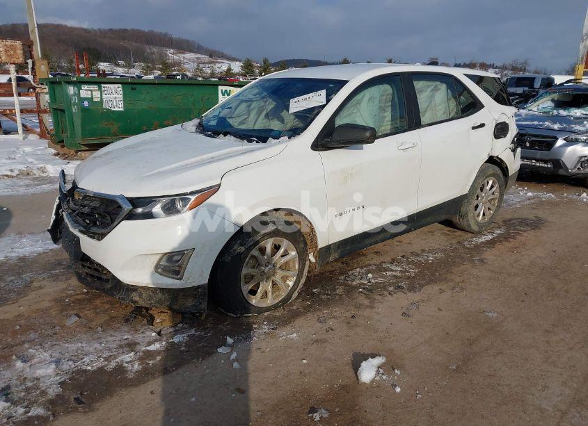 Photo 2 of 2021 Chevrolet Equinox FWD LS (VIN 3GNAXHEVXMS155650)