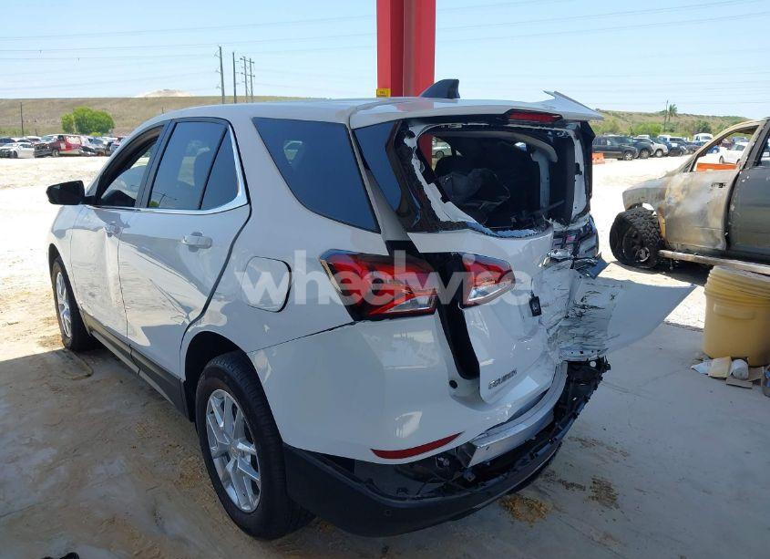 Photo 3 of 2024 Chevrolet Equinox FWD 2FL (VIN 3GNAXJEG5RL305450)