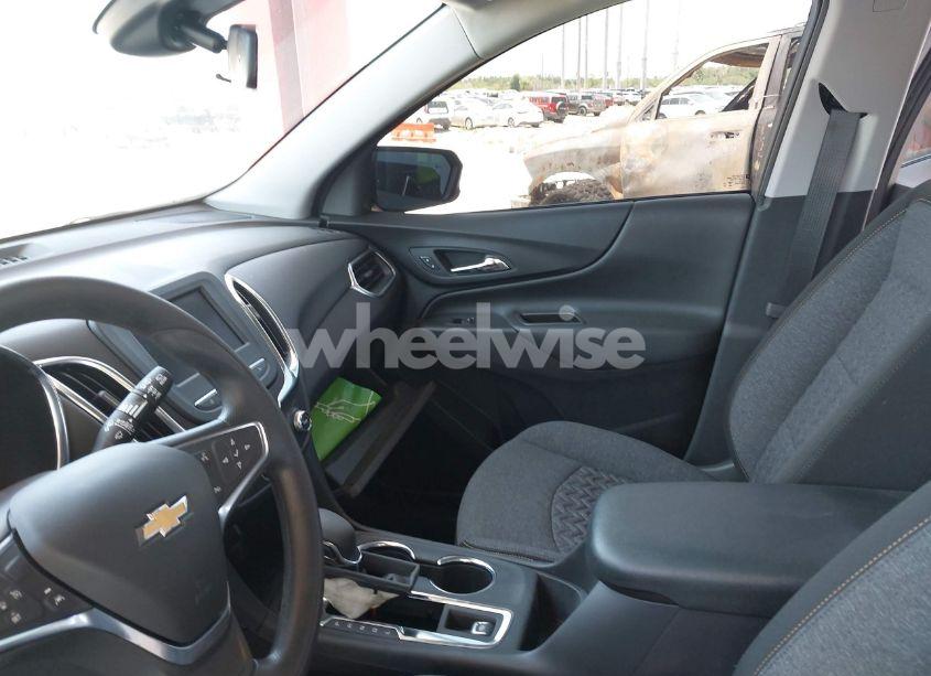 Photo 5 of 2024 Chevrolet Equinox FWD 2FL (VIN 3GNAXJEG5RL305450)
