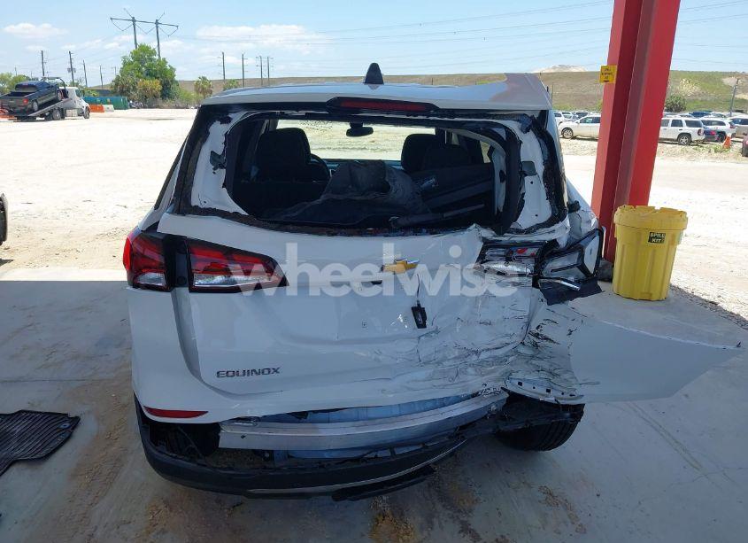 Photo 6 of 2024 Chevrolet Equinox FWD 2FL (VIN 3GNAXJEG5RL305450)