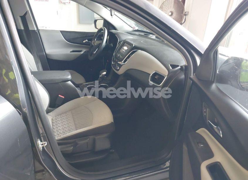 Photo 5 of 2023 Chevrolet Equinox FWD 2FL (VIN 3GNAXJEG9PS168466)