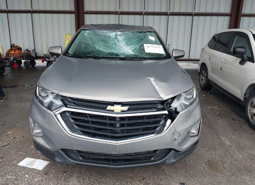 Photo 12 of 2018 Chevrolet Equinox LT (VIN 3GNAXJEV0JL119771)