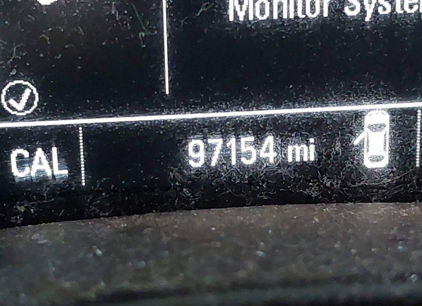 Photo 15 of 2018 Chevrolet Equinox LT (VIN 3GNAXJEV0JL119771)