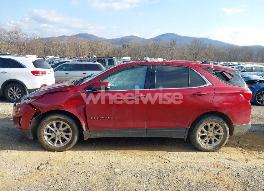 Photo 14 of 2018 Chevrolet Equinox LT (VIN 3GNAXJEV0JL321896)
