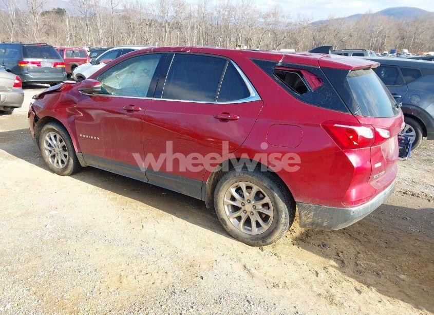 Photo 3 of 2018 Chevrolet Equinox LT (VIN 3GNAXJEV0JL321896)