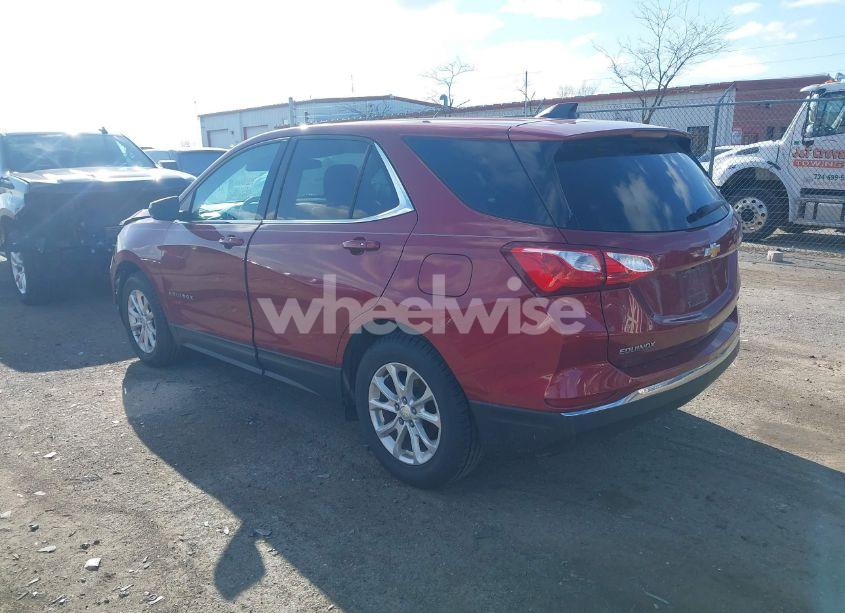 Photo 3 of 2018 Chevrolet Equinox LT (VIN 3GNAXJEV0JL373030)