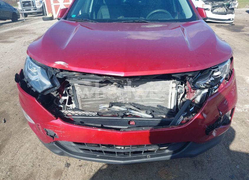 Photo 6 of 2018 Chevrolet Equinox LT (VIN 3GNAXJEV0JL373030)