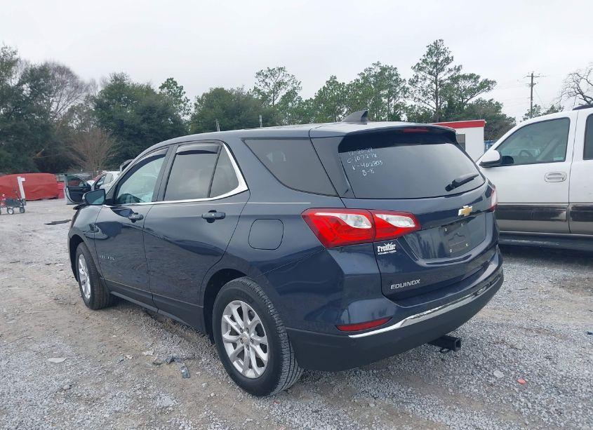 Photo 3 of 2018 Chevrolet Equinox LT (VIN 3GNAXJEV0JL402803)