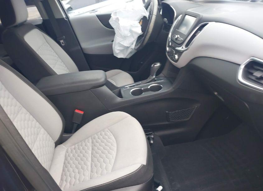 Photo 5 of 2018 Chevrolet Equinox LT (VIN 3GNAXJEV0JL402803)