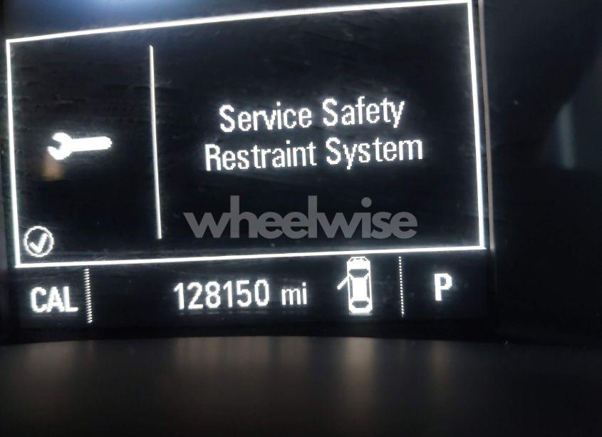 Photo 16 of 2018 Chevrolet Equinox LT (VIN 3GNAXJEV0JS555462)