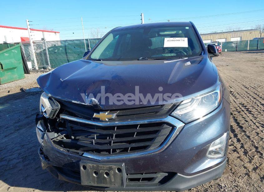 Photo 6 of 2018 Chevrolet Equinox LT (VIN 3GNAXJEV0JS555462)