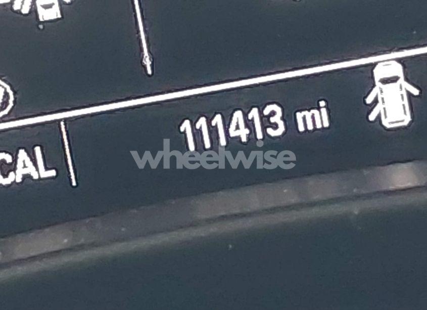 Photo 16 of 2018 Chevrolet Equinox LT (VIN 3GNAXJEV0JS644626)