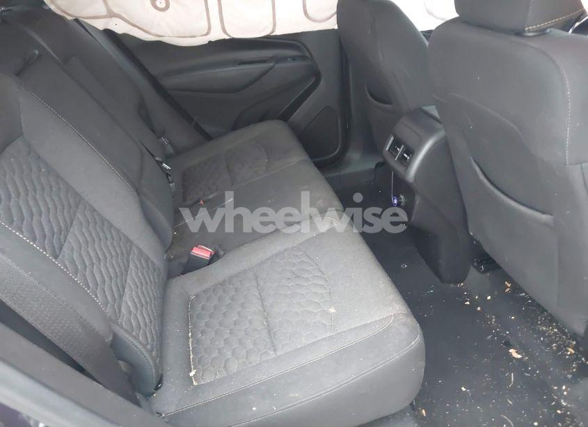 Photo 8 of 2018 Chevrolet Equinox LT (VIN 3GNAXJEV0JS644626)