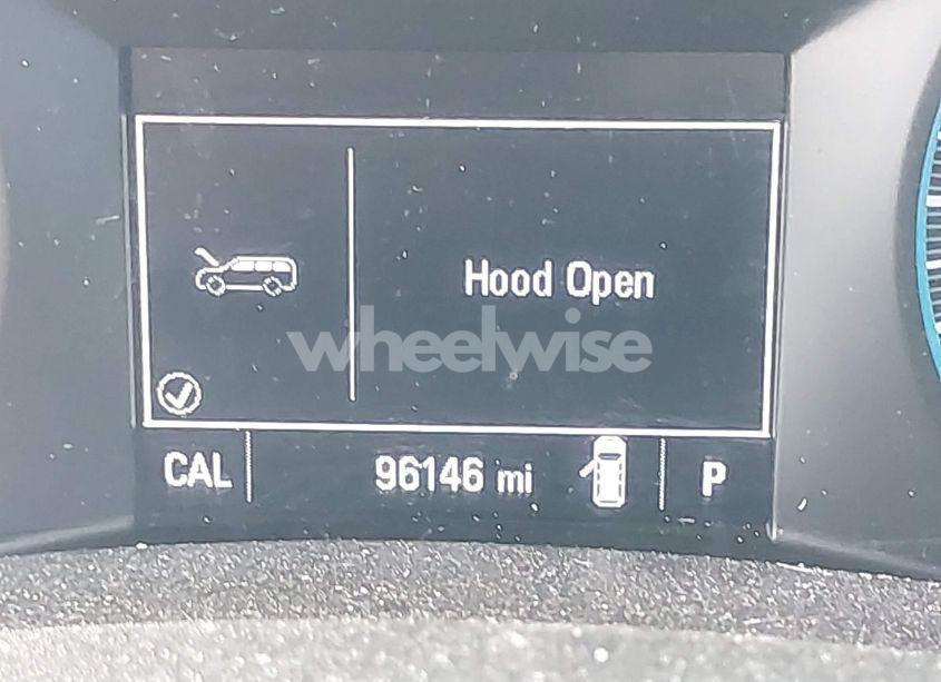 Photo 7 of 2018 Chevrolet Equinox LT (VIN 3GNAXJEV0JS648014)