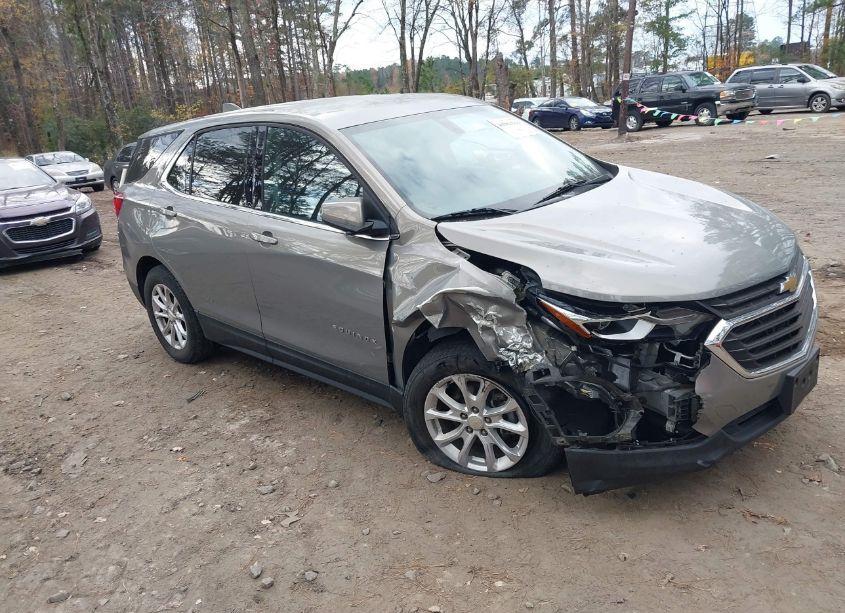 2018 Chevrolet Equinox LT (VIN 3GNAXJEV0JS649597) main photo