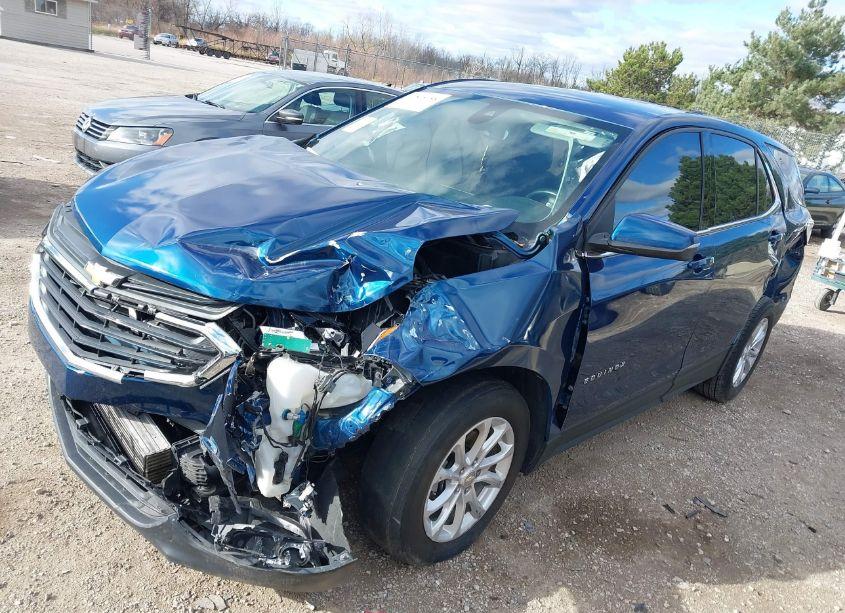 Photo 2 of 2019 Chevrolet Equinox LT (VIN 3GNAXJEV0KL342751)