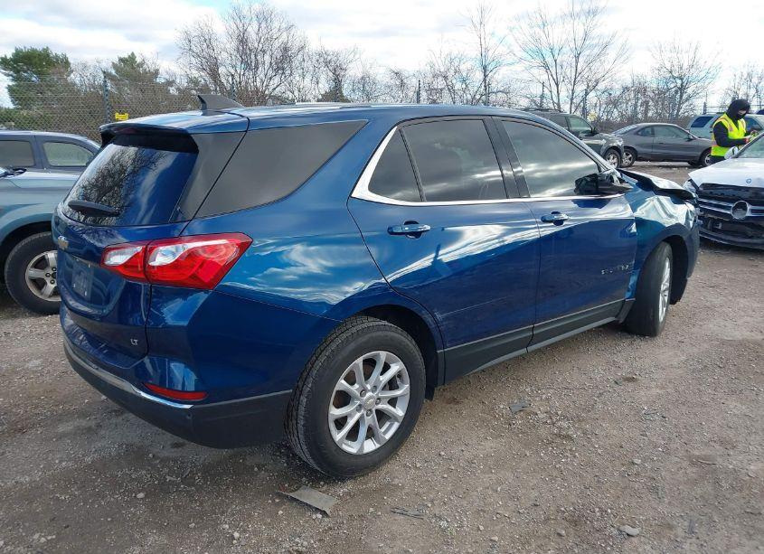 Photo 4 of 2019 Chevrolet Equinox LT (VIN 3GNAXJEV0KL342751)