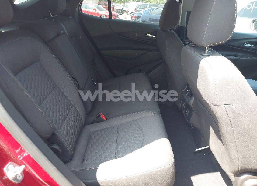 Photo 8 of 2019 Chevrolet Equinox LT (VIN 3GNAXJEV0KS622126)