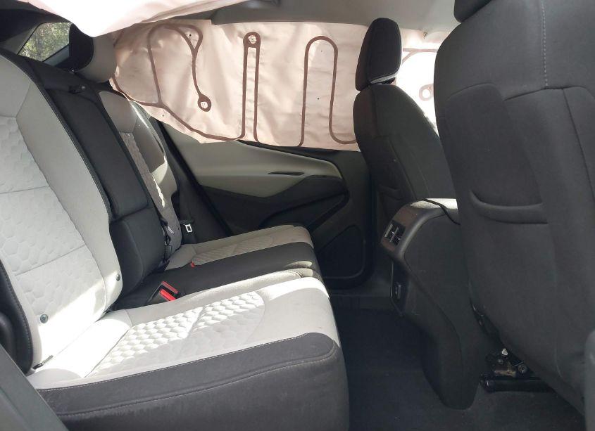 Photo 8 of 2019 Chevrolet Equinox LT (VIN 3GNAXJEV0KS631764)