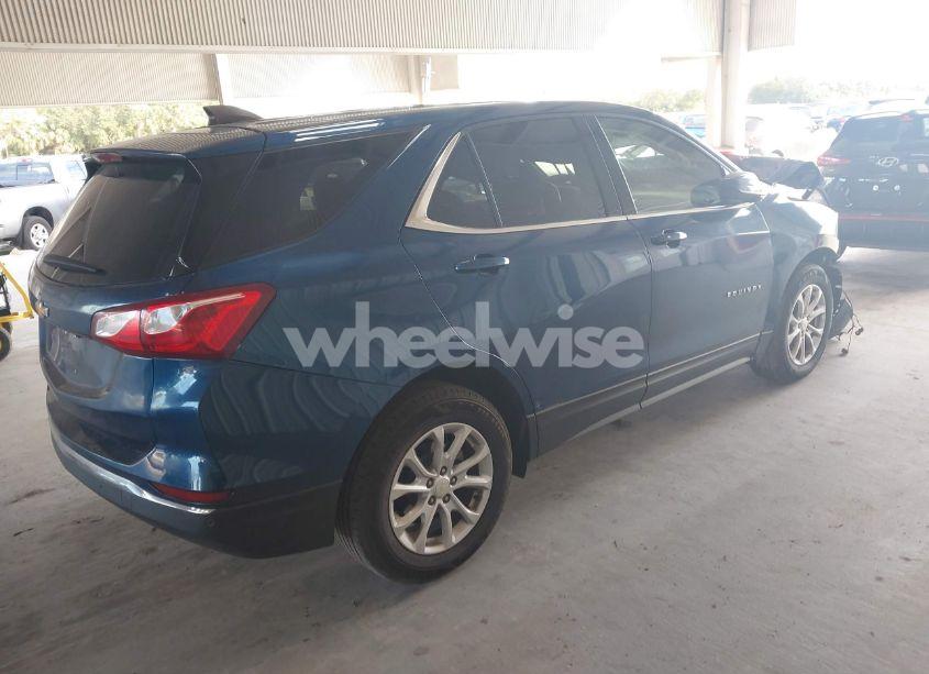 Photo 4 of 2020 Chevrolet Equinox FWD 2FL (VIN 3GNAXJEV0LL225995)