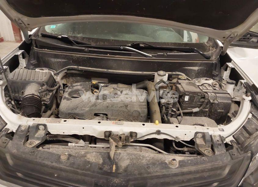 Photo 10 of 2020 Chevrolet Equinox FWD 2FL (VIN 3GNAXJEV0LS653264)