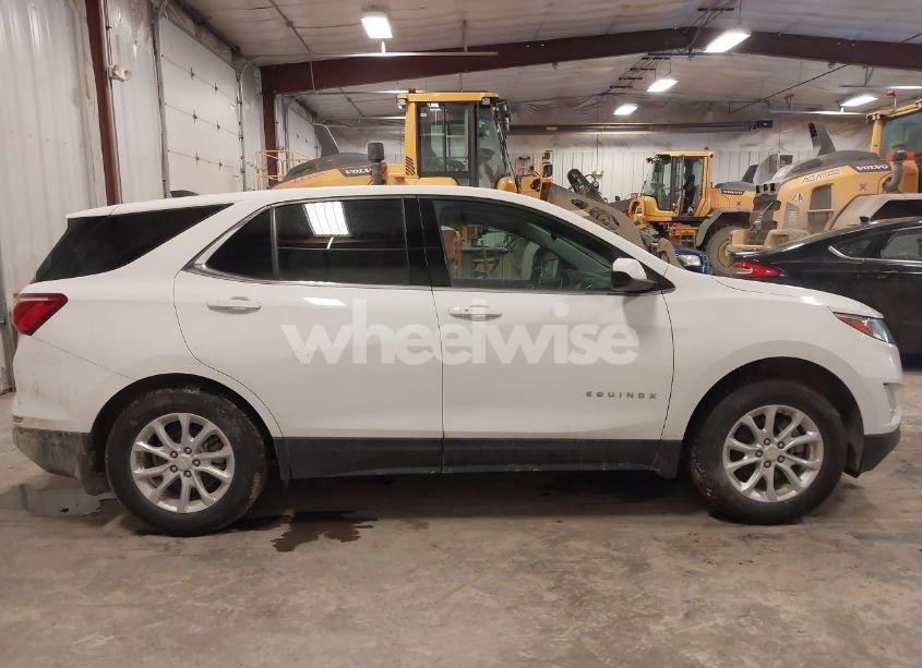 Photo 14 of 2020 Chevrolet Equinox FWD 2FL (VIN 3GNAXJEV0LS653264)