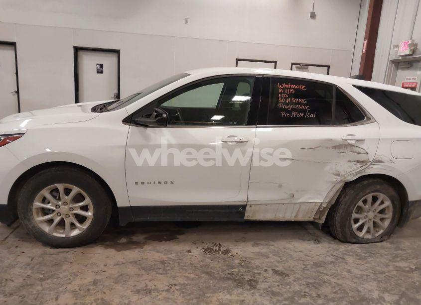 Photo 15 of 2020 Chevrolet Equinox FWD 2FL (VIN 3GNAXJEV0LS653264)