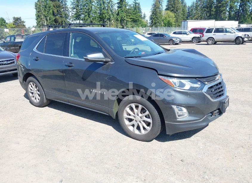 2018 Chevrolet Equinox LT (VIN 3GNAXJEV1JL270411) main photo