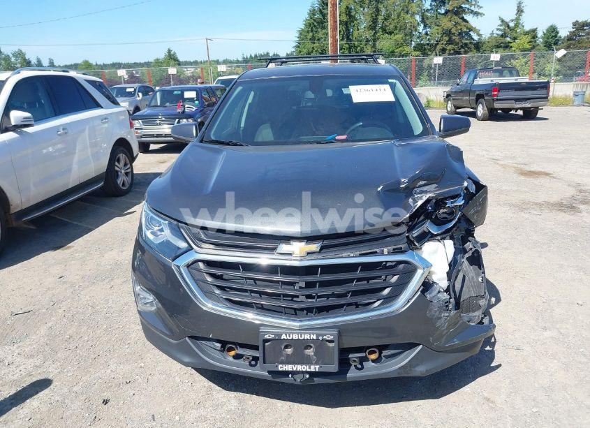 Photo 12 of 2018 Chevrolet Equinox LT (VIN 3GNAXJEV1JL270411)