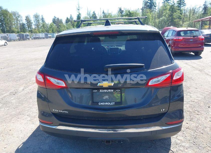 Photo 16 of 2018 Chevrolet Equinox LT (VIN 3GNAXJEV1JL270411)