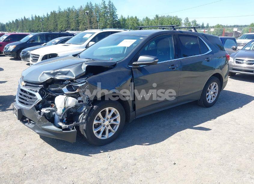 Photo 2 of 2018 Chevrolet Equinox LT (VIN 3GNAXJEV1JL270411)