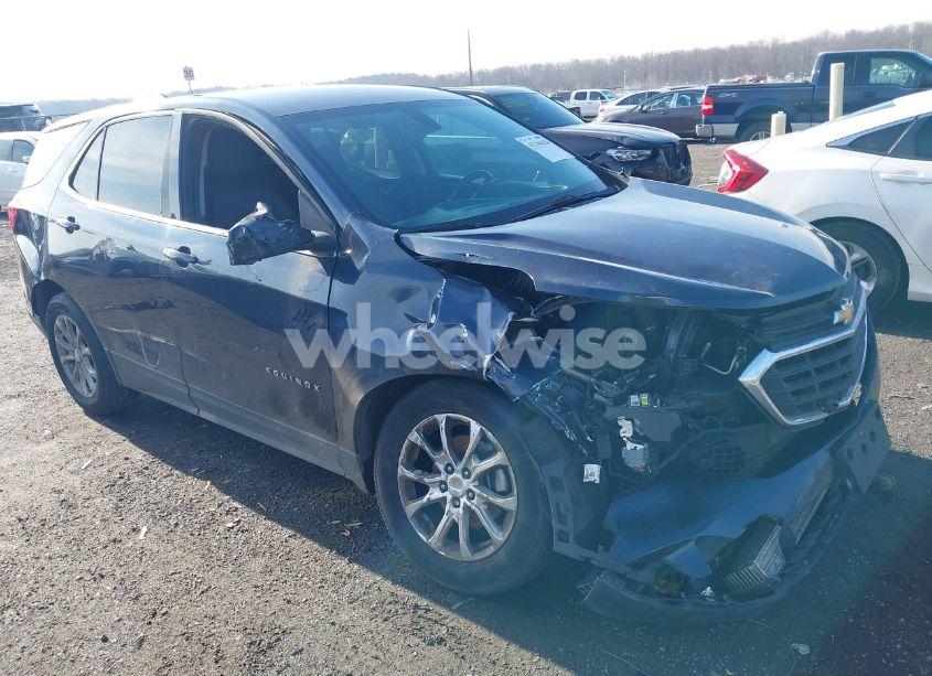 2018 Chevrolet Equinox LT (VIN 3GNAXJEV1JL391584) main photo