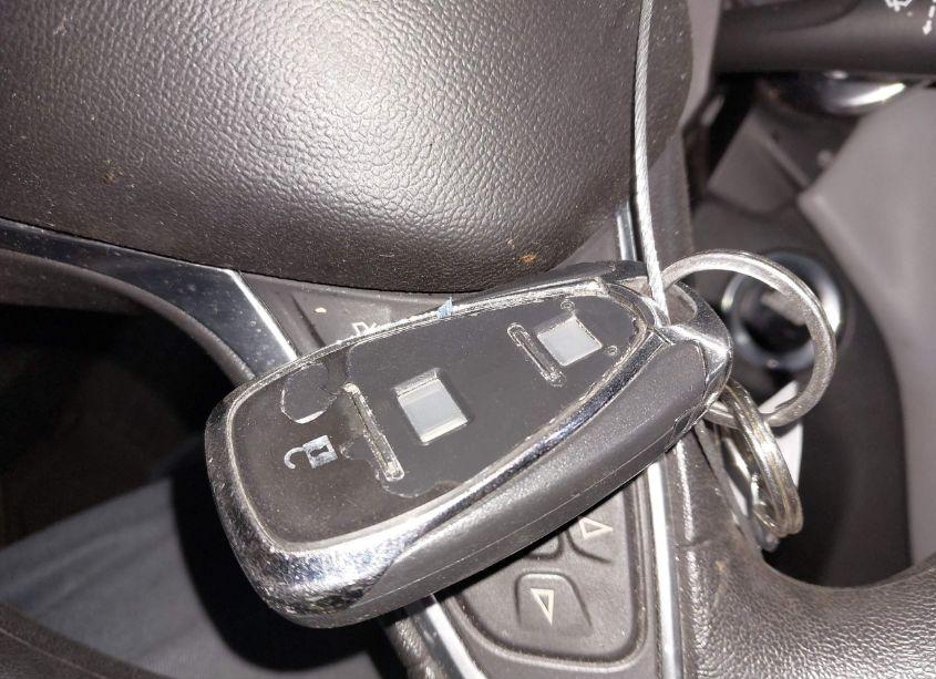 Photo 11 of 2018 Chevrolet Equinox LT (VIN 3GNAXJEV1JS500440)