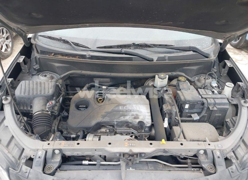 Photo 10 of 2018 Chevrolet Equinox LT (VIN 3GNAXJEV1JS547192)