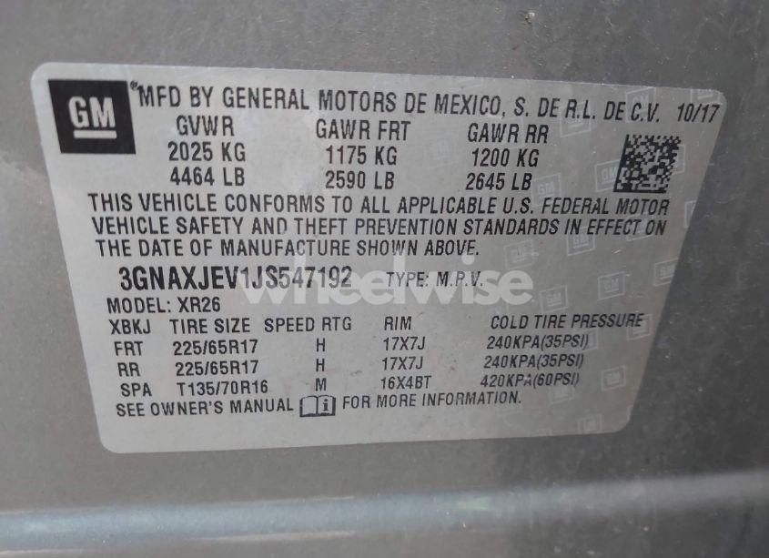 Photo 9 of 2018 Chevrolet Equinox LT (VIN 3GNAXJEV1JS547192)