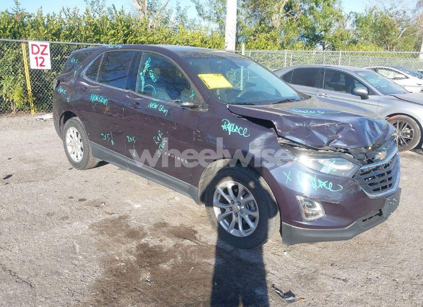 2018 Chevrolet Equinox LT (VIN 3GNAXJEV1JS562100) main photo